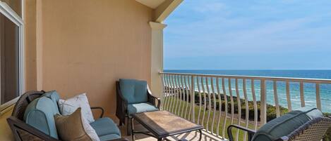 Condo, varias camas, balcón, vista al océano (Monterey Condos B202) | Áreas de la propiedad