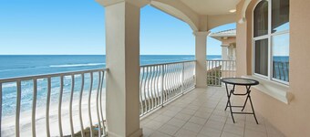 Monterey Condominiums - Community Pool - Gulf Front