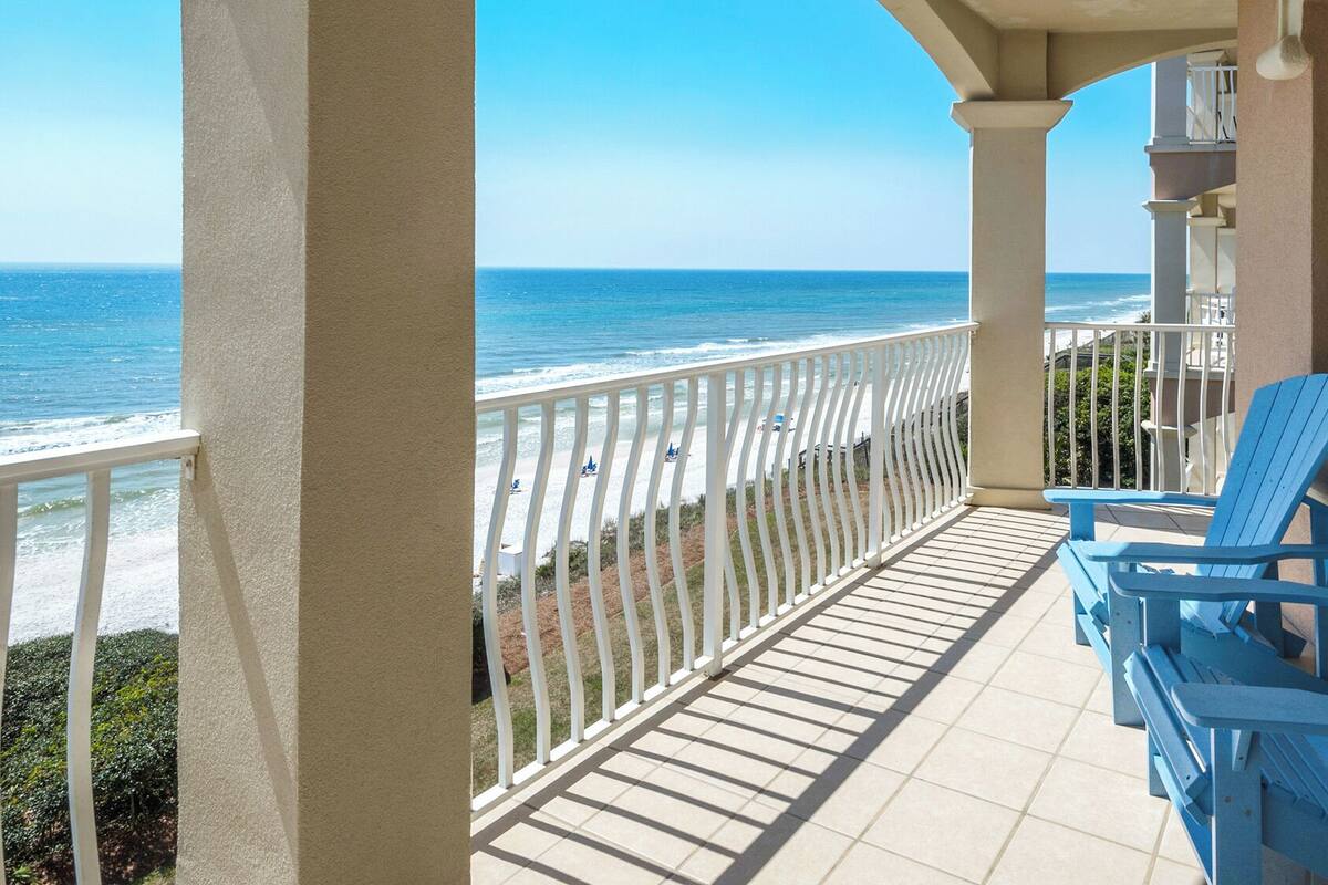 Apartment, Mehrere Betten, Balkon, Meerblick (Monterey Condos B302) | Unterkunftsgelände