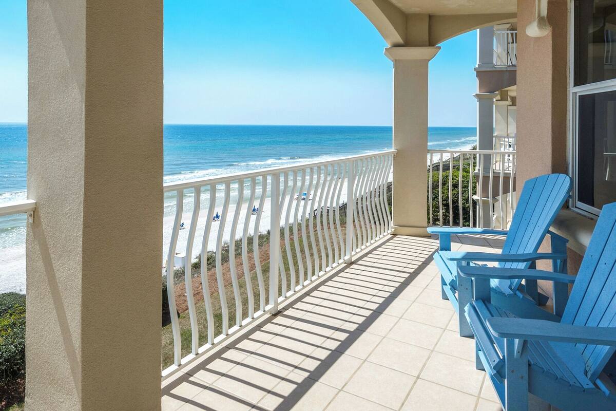 Condo, Multiple Beds, Balcony, Ocean View (Monterey Condos B302) | Property grounds