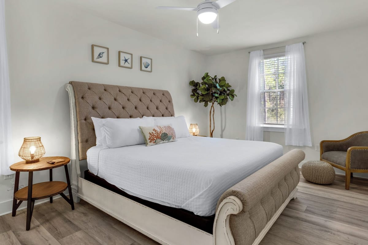 Appart'hôtel, plusieurs lits, patio, vue jardin (Pinewood30A 323) | 4 chambres, décoration personnalisée, ameublement personnalisé