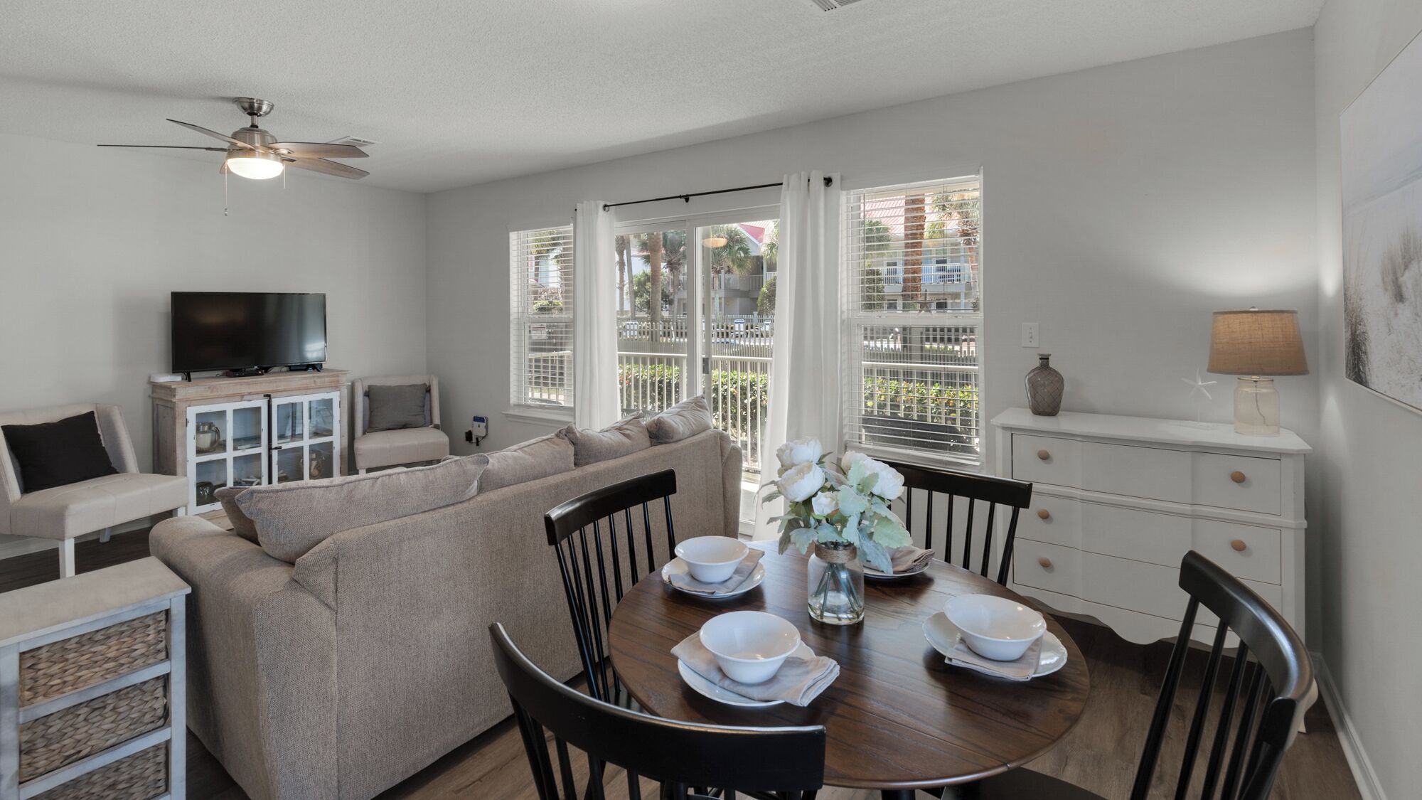 Condo, Multiple Beds, Patio, Pool View (Rollin Tide C4) | Living area