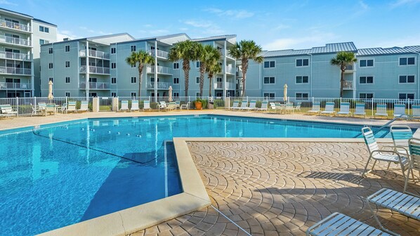 Pool - Sand Cliffs (Panama City Beach)