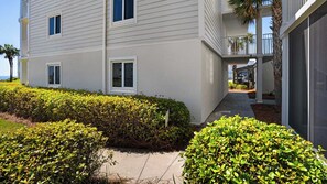 Property grounds - Sand Cliffs (Panama City Beach)