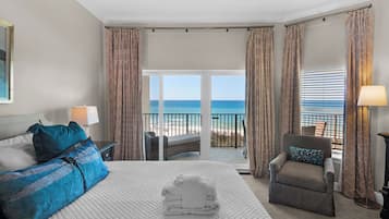 Condo, várias camas, sacada, vista para o oceano (Legacy 304) | 3 quartos, individualmente decorados, individualmente mobiliados