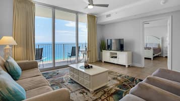 Condo, Multiple Beds, Balcony, Ocean View (Tidewater 2315) | Living area | 42-inch flat-screen TV with digital channels