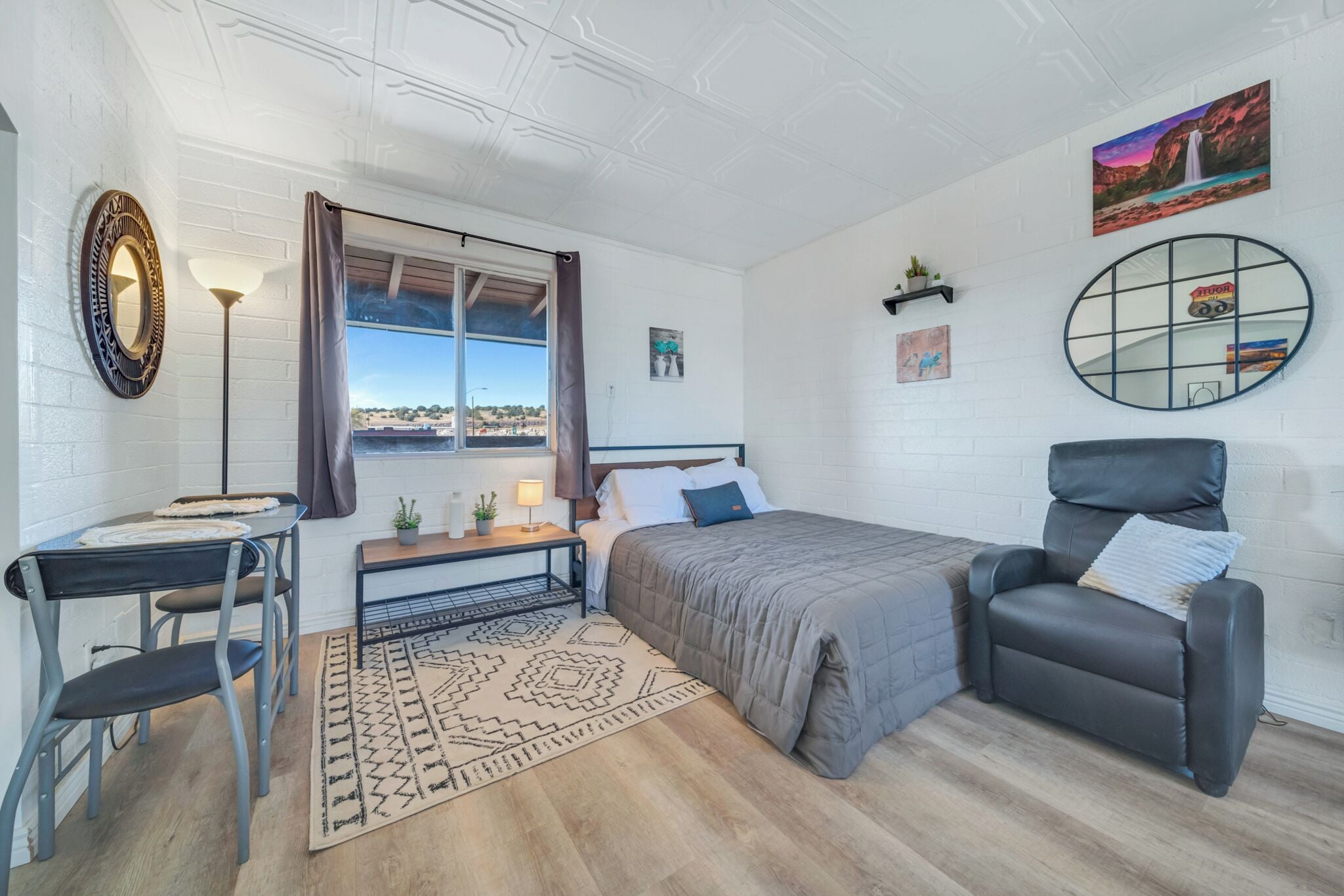 Suite, balcón | Wifi gratis y ropa de cama 