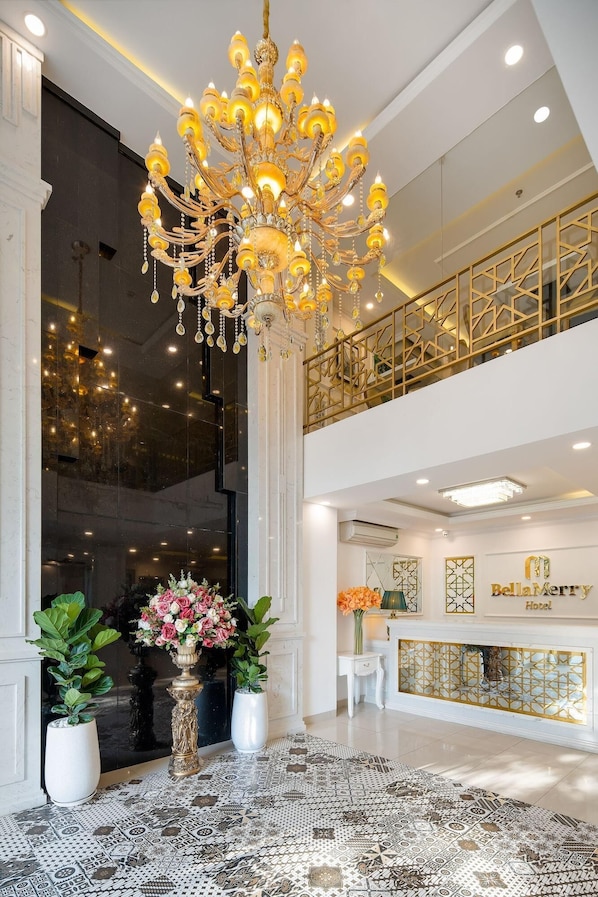 Lobby - Bella Merry Hotel and Apartment (Da Nang)