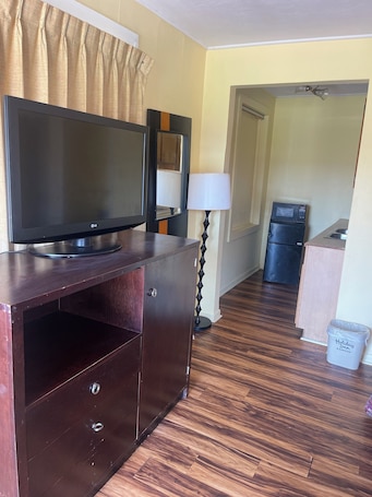 Decoración personalizada, muebles diferentes y wifi gratis