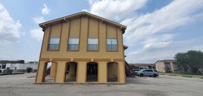 Facciata della struttura