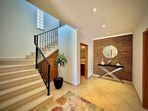 Interior - ALMANCIL EXCELLENCE VILLA WITH POOL by HOMING (Loulé)