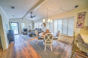 Interior - 677 Sea Otter Dr. - King & Queen - Reclining Sofa - Includes Golf Cart (Panama City Beach)