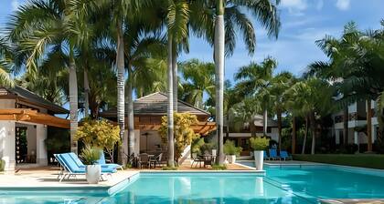 Tropical Getaway in Las Terrenas – Walk to the Beach & Enjoy the Pool!