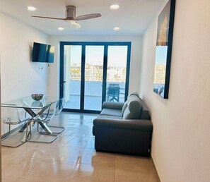 Apartment | Living area | TV - Spectacular Lagos Marina View apt on Promenade (Lagos)