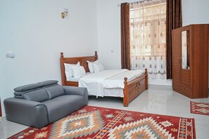 1 quarto, ferros/tábuas de passar roupa, Wi-Fi de cortesia