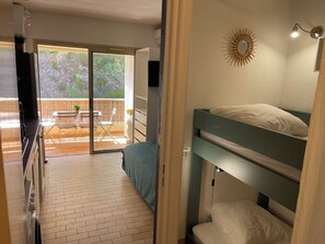 1 soverom og sengetøy