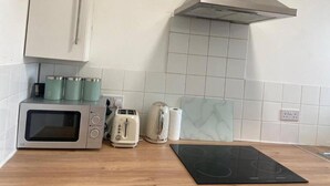 Private kitchen - Stunning 2-bed Apartment in Twickenham (Twickenham)