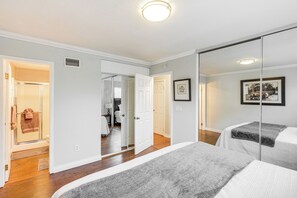 3 bedrooms, WiFi, bed sheets