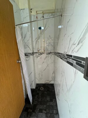 Desk, free WiFi, bed sheets - Rooms Zocalo (Mexico City)