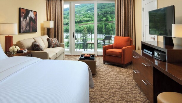 Room - The Westin Riverfront Mountain Villas, Beaver Creek Mountain Studio
 (Avon)