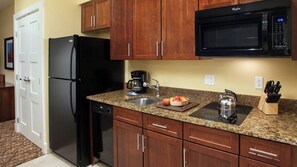 Private kitchen - The Westin Riverfront Mountain Villas, Beaver Creek Mountain Studio
(Avon)