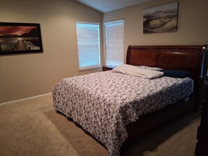 Strykejern/-brett, wi-fi og sengetøy