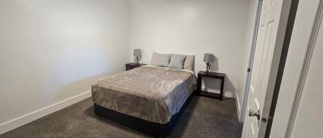 1 camera, Wi-Fi, lenzuola