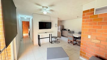 Smart TV de 50 pulgadas con canales por cable
