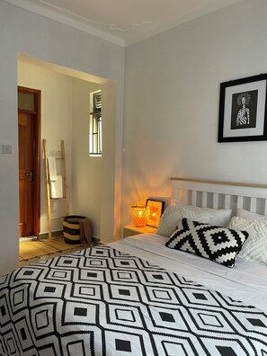 2 chambres, fer et planche Ă repasser, Wi-Fi, draps fournis