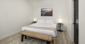 8 bedrooms, desk, iron/ironing board, travel cot