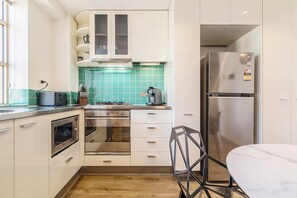Fridge, microwave, oven, stovetop