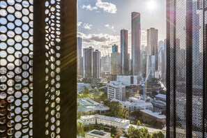 Interior - Upscale Retreat In Arts District With 2 Car Parks (Southbank)