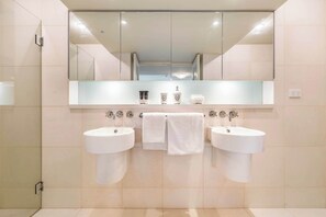 Shower, hair dryer, shampoo