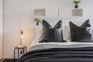 1 sovrum, strykjärn/strykbräda, wi-fi och sängkläder