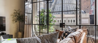 VAQUAY Warehouse 33 In Melbourne | Industrial Space in Historic Dovers Building