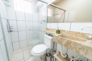 Hair dryer, towels - Até 4hospedes , Wi-fi 400mb , Cozinha Completa , Jr Catito (Brasilia)