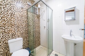Towels - Ap Com Suite ,wi-fi 500mb , Estacionamento, Elevador, Cozinha Completa , Jr Catito (Brasília)