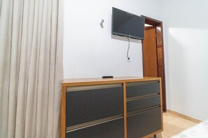 Interior - Ap 73m2, 2 bedrooms with suite, Up to 6 Guests, 1G Wi-Fi, Jr Catito (Brasília)