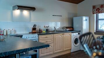 Fridge, microwave, oven, toaster