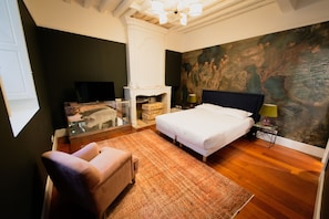 Standard Double Room, Ensuite (Chambre) | 1 bedroom, premium bedding, Select Comfort beds, laptop workspace