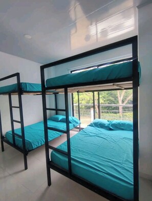 5 dormitorios, wifi gratis, ropa de cama