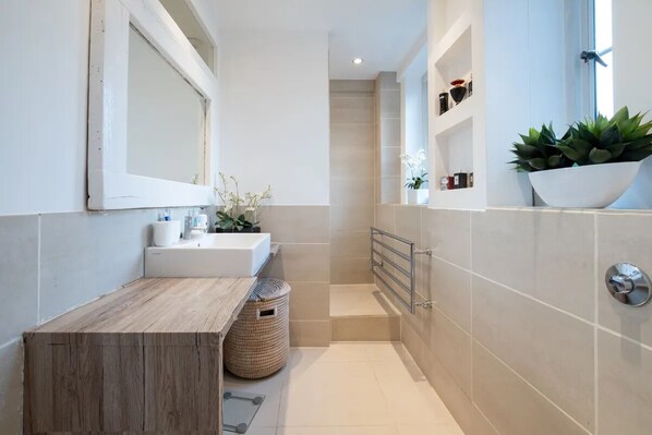 ヘアドライヤー