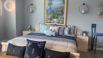 3 bedrooms, desk, iron/ironing board, free WiFi