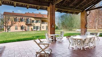 Ristorazione all'aperto