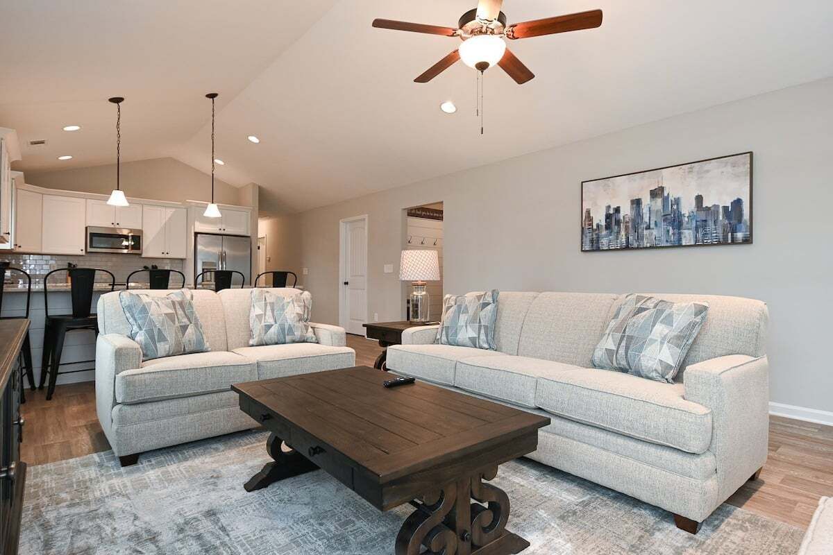 The 55th Cottage Close to Outlet Shops!