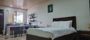 1 chambre, Wi-Fi gratuit, draps fournis