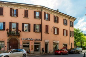 Exterior - Dolce - MyHomeinComo (Como)