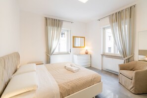 Uklassifisert bilde, 3 av 9, knapp