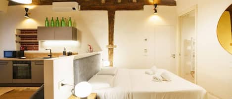 1 chambre, fer et planche à repasser, Wi-Fi, draps fournis
