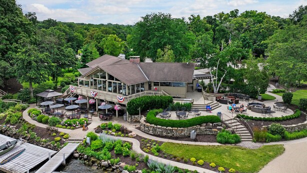 Exterior - The Lodge at Geneva Lake |Golf Cart |Impressive Log Cabin |Deck |Abbey Springs |Beach |Pools (Fontana-on-Geneva Lake)
